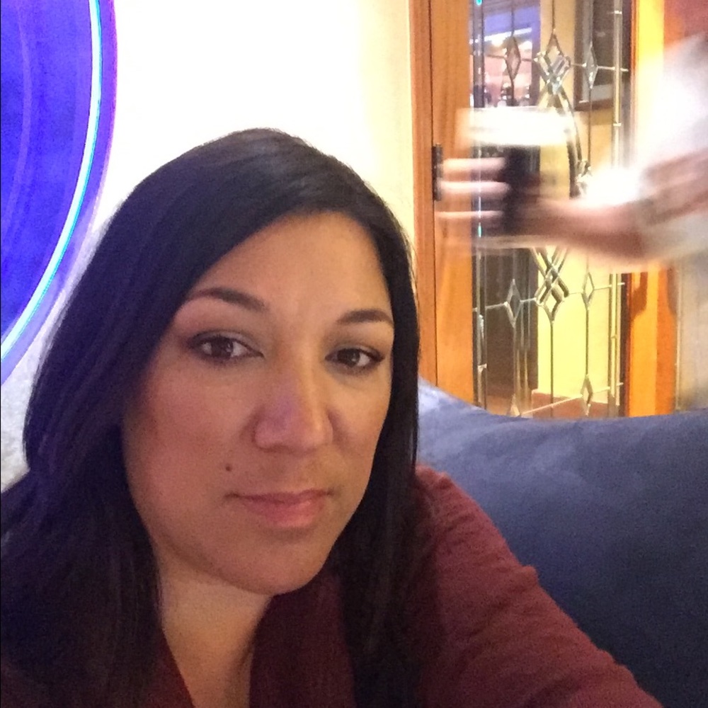 Meet your Posher, Tami