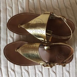 Metallic wedge sandal