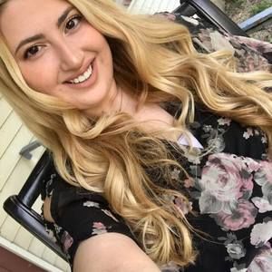 Meet your Posher, Allison