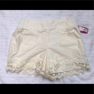 Cream shorts