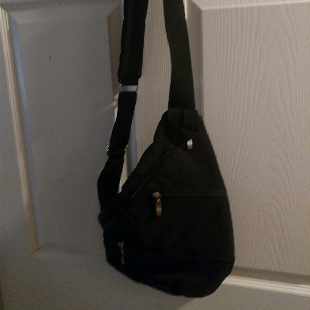 baggalini crossover bag