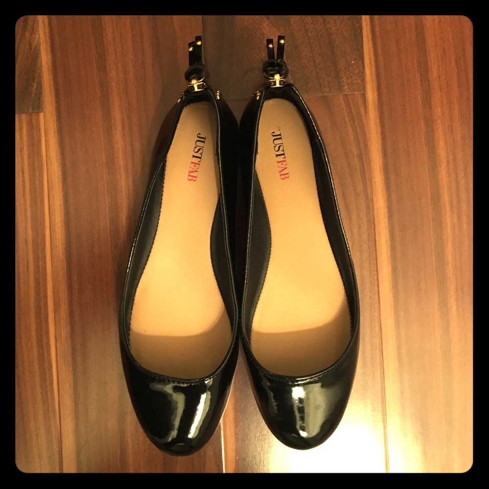 Black patent ballet pump shoes