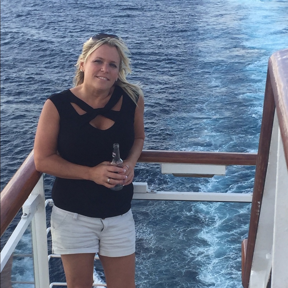 Meet your Posher, Marcia