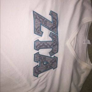 ZTA stitched letters V-neck t shirt