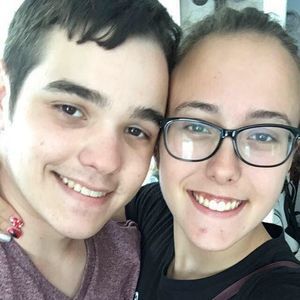 Meet your Posher, Marissa