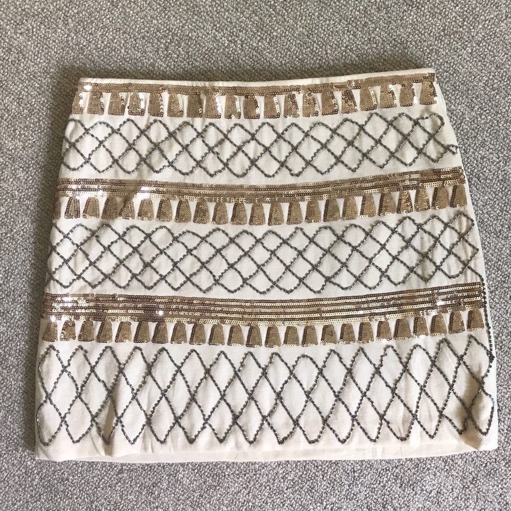 nwot • cream embellished skirt