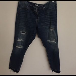 EUC Mossimo mid-rise jegging crop. Size 18.