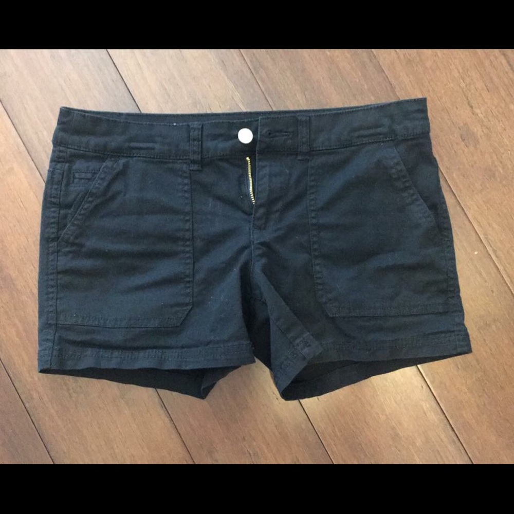 Mossimo black shorts