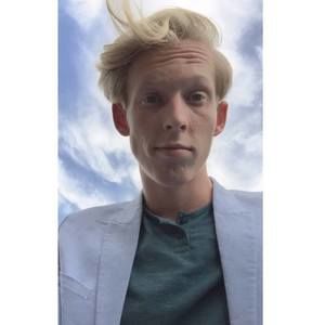 Meet your Posher, Nicholas