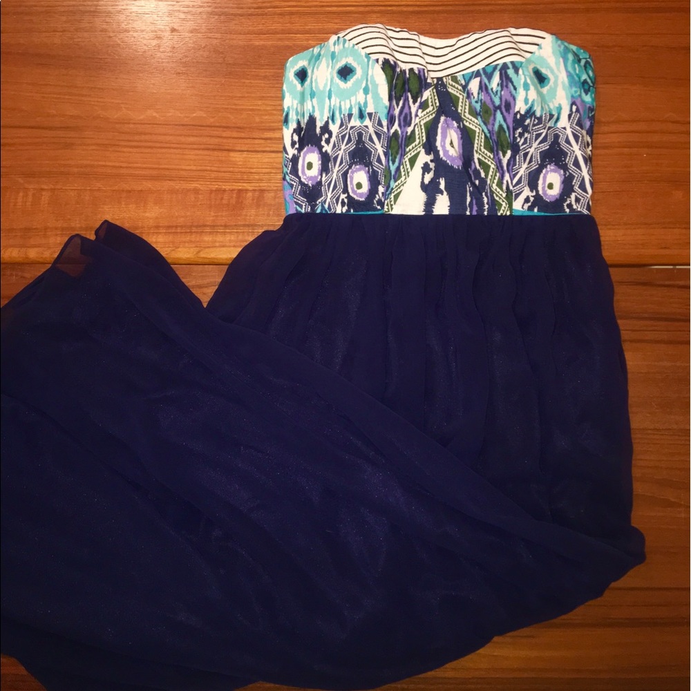 Minuet Maxi Dress