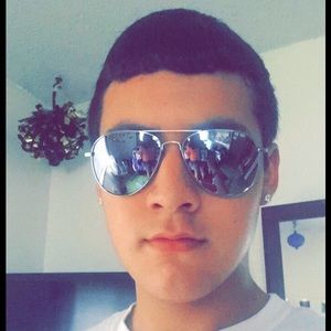 Meet your Posher, Tyler