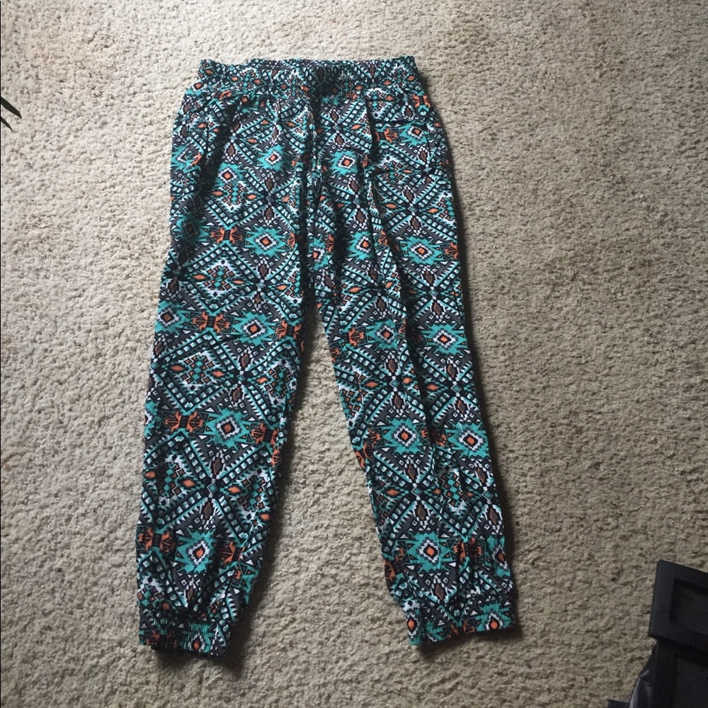 ✨EVERYTHING MUST GO✨ Aztec Printed Tribal Joggers