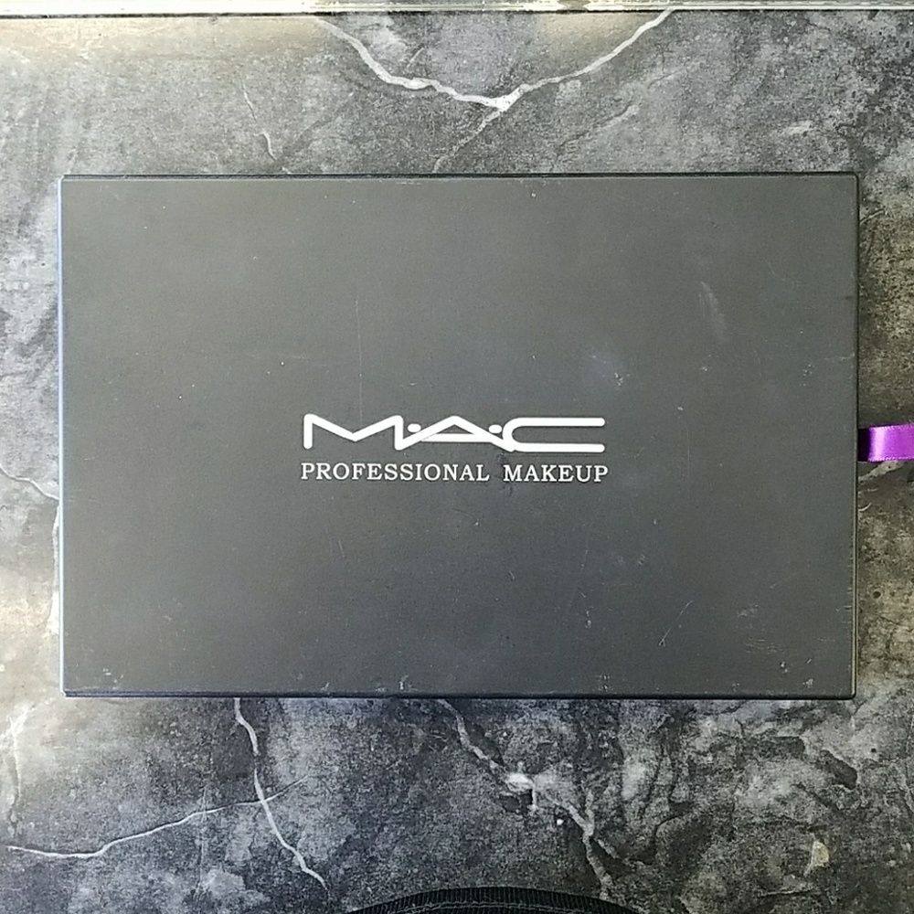 MAC Professional Makeup Palette
