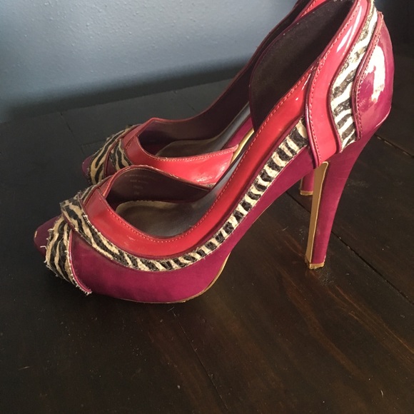 Icora heels - Picture 1 of 4