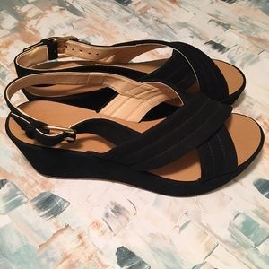 💕SALE ENDS AT MIDNIGHT💕J. CREW flatform sandals