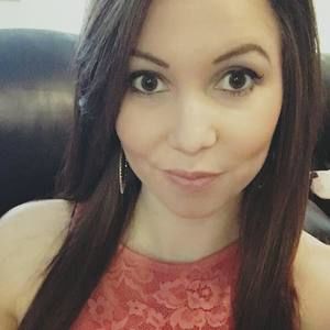 Meet your Posher, Alexandra