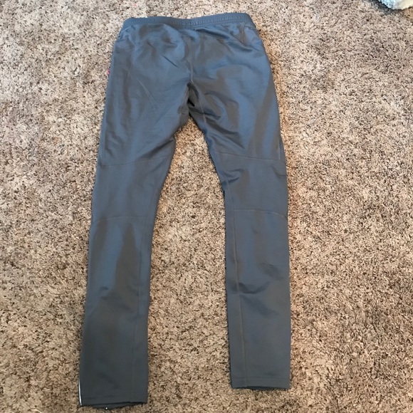 Under armour pants - Picture 2 of 3