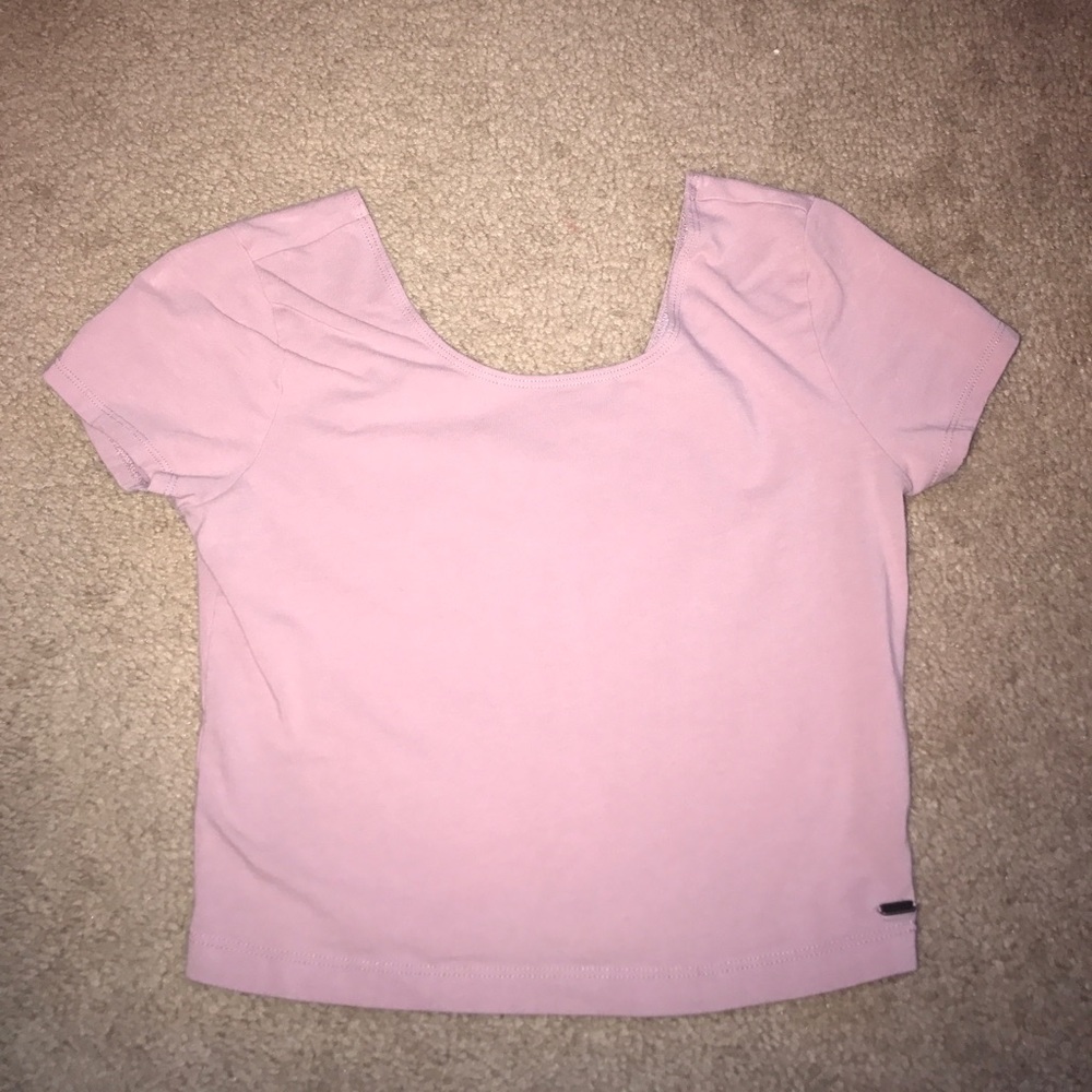 Light purple/pink crop top