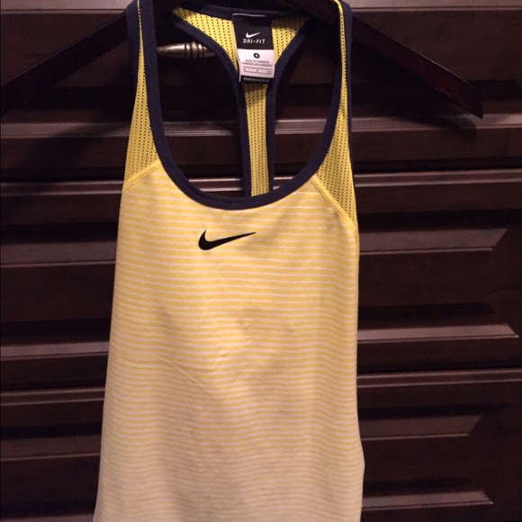 Nike tank top