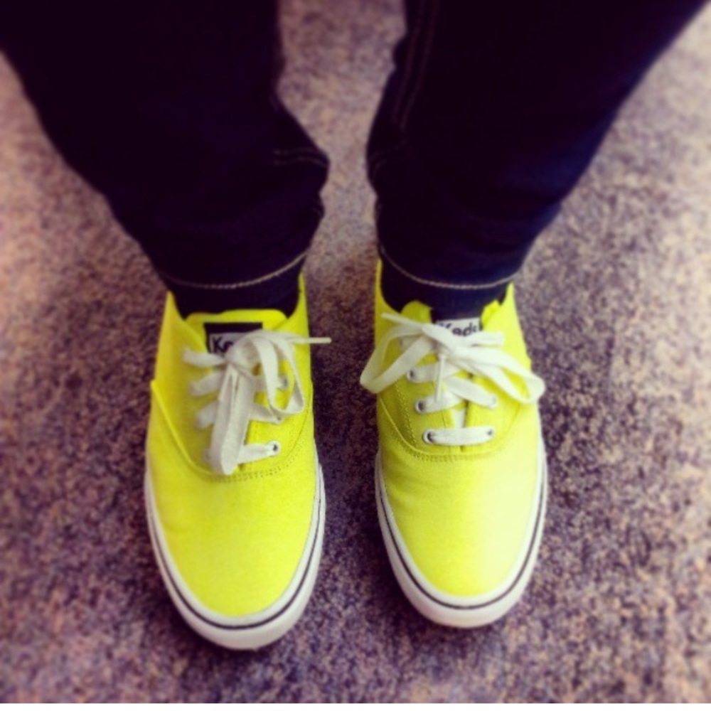 Neon keds