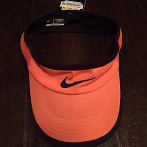 Nike visor