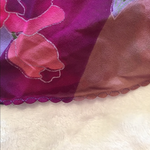 Victoria's Secret Intimates & Sleepwear - ADORABLE victoria's secret silk slip size L Victoria's Secret Intimates & Sleepwear - ADORABLE victoria's secret silk slip size L
