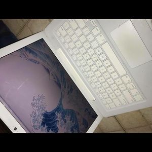 Apple MacBook