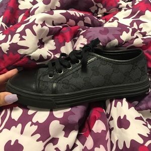 Gucci shoes