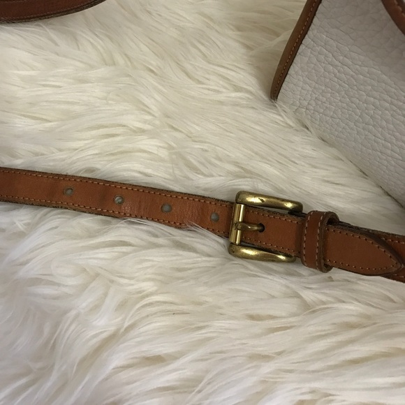 Additional photos and info for white VTG Dooney - Picture 3 of 8