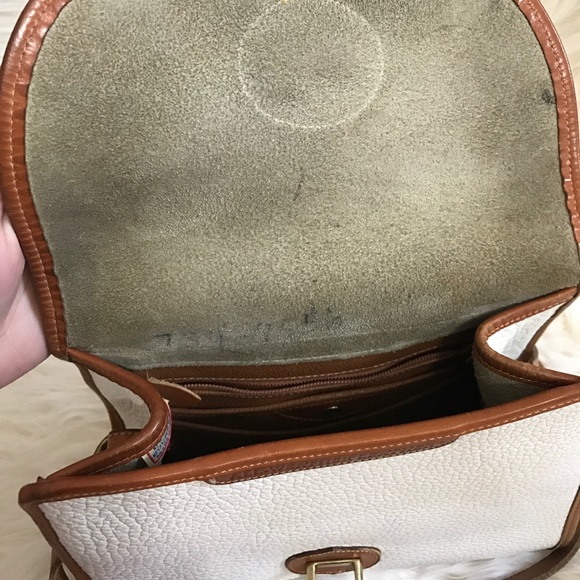 Additional photos and info for white VTG Dooney - Picture 8 of 8