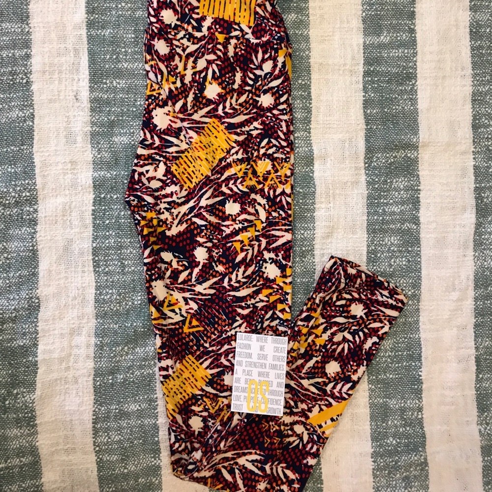 Lularoe OS Leggings ⭐️Brand New⭐️