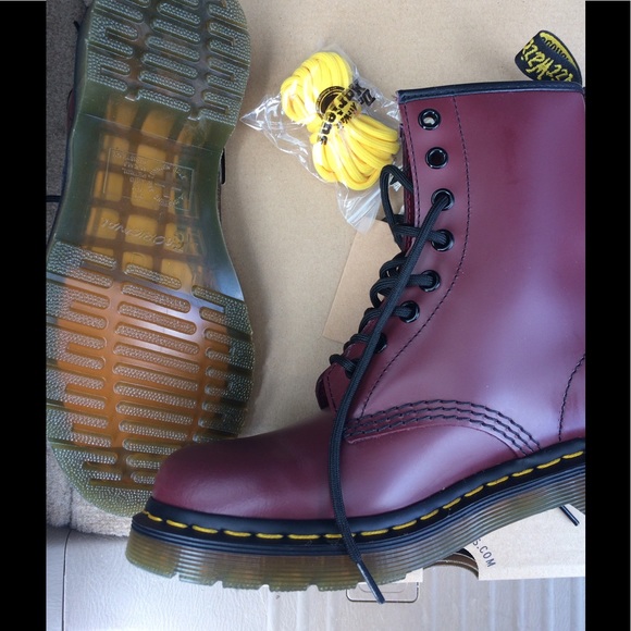 Dr Martens - Picture 2 of 3