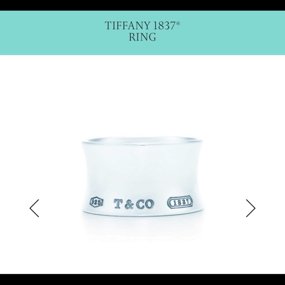 Tiffany&Co wide band ring