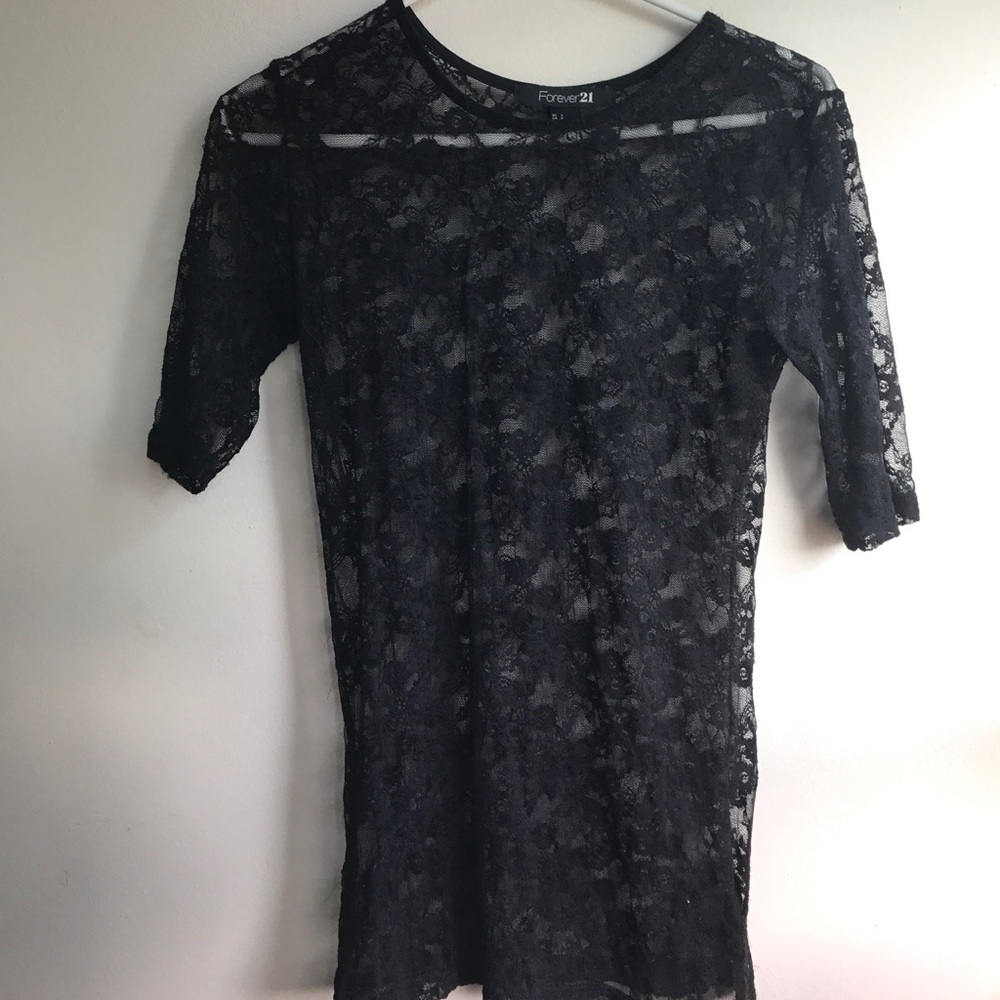 Lace black top🖤