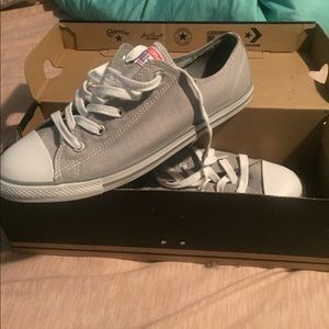 Grey converse