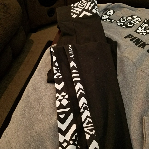 Aztec set - Picture 3 of 5