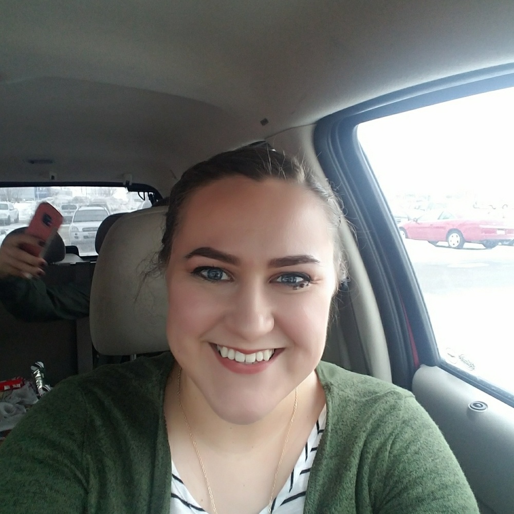 Meet your Posher, Mackenzie