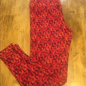 LuLa Roe Tall & Curvy Leggings