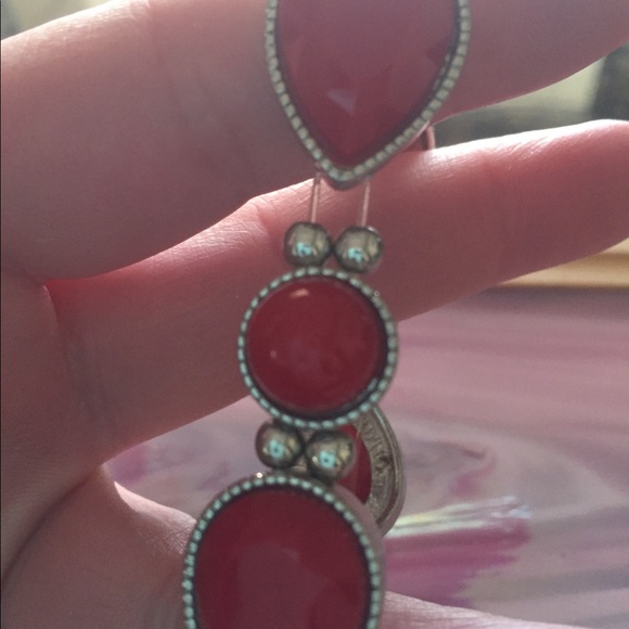 Charming Charlie bracelet and earrings. - Picture 5 of 5