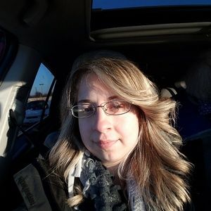 Meet your Posher, Kellie