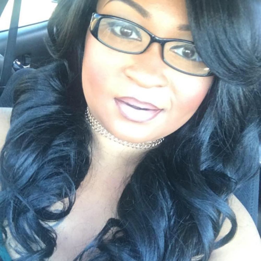 Meet your Posher, Celeste