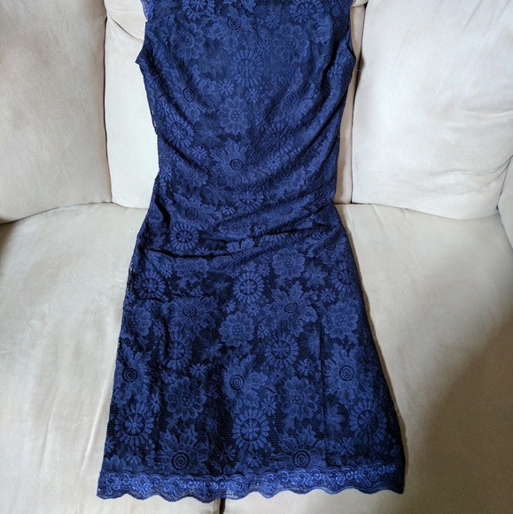 Navy blue lace sheath dress - Picture 5 of 6