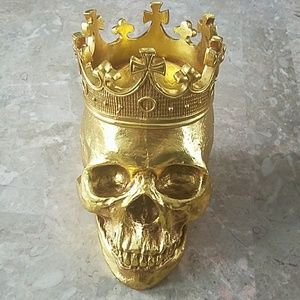 King skull home accent NWOT
