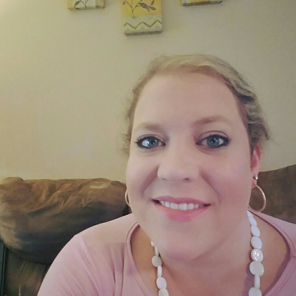 Meet your Posher, Hillary