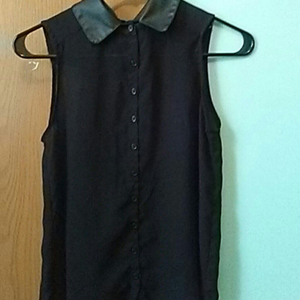Transparent sleeveless blouse