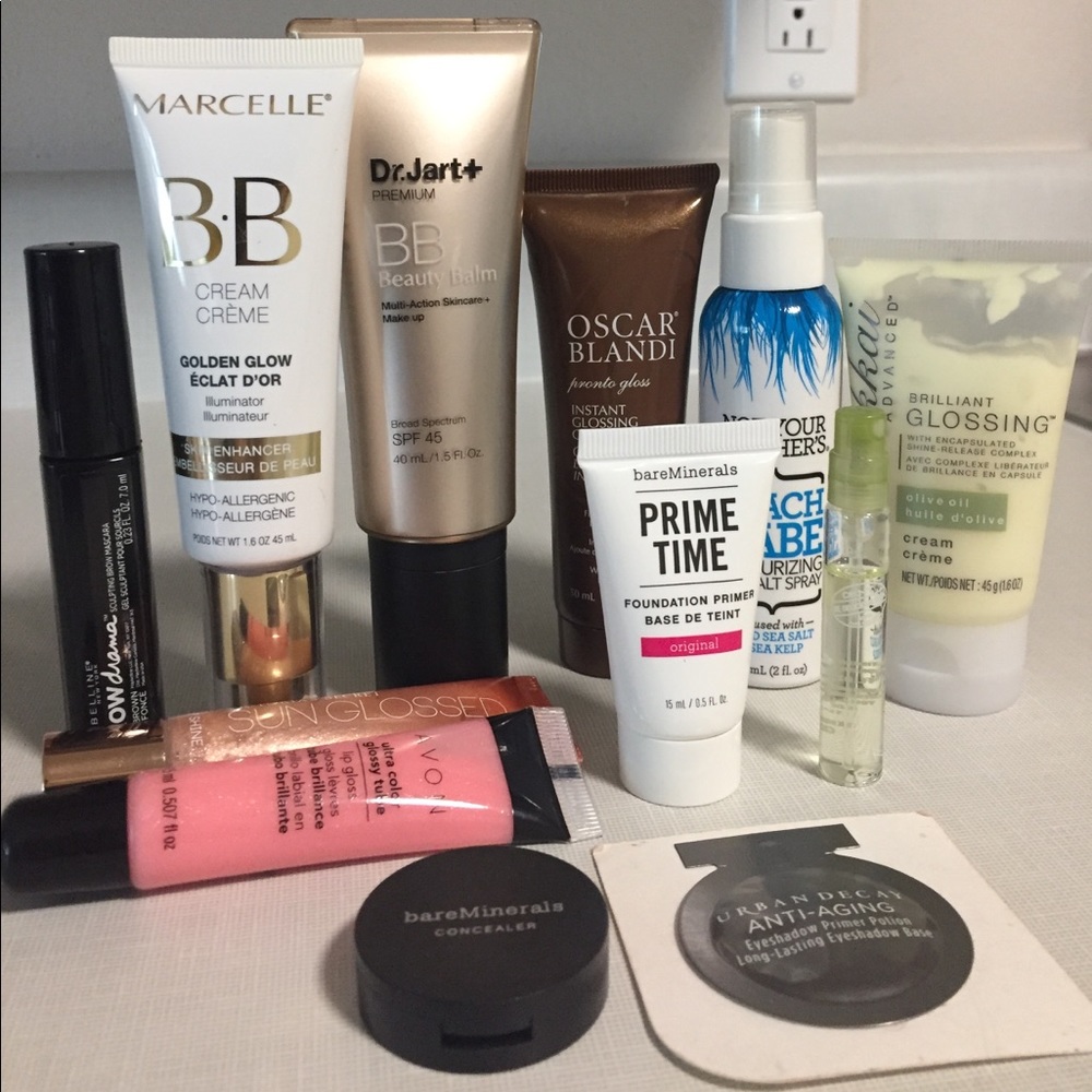 Makeup & hair care bundle
