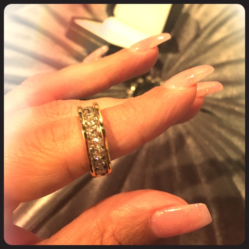 10 carat Diamond eternity band 💕