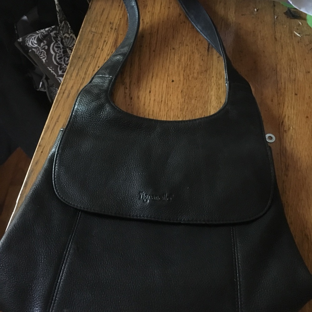 Black leather purse