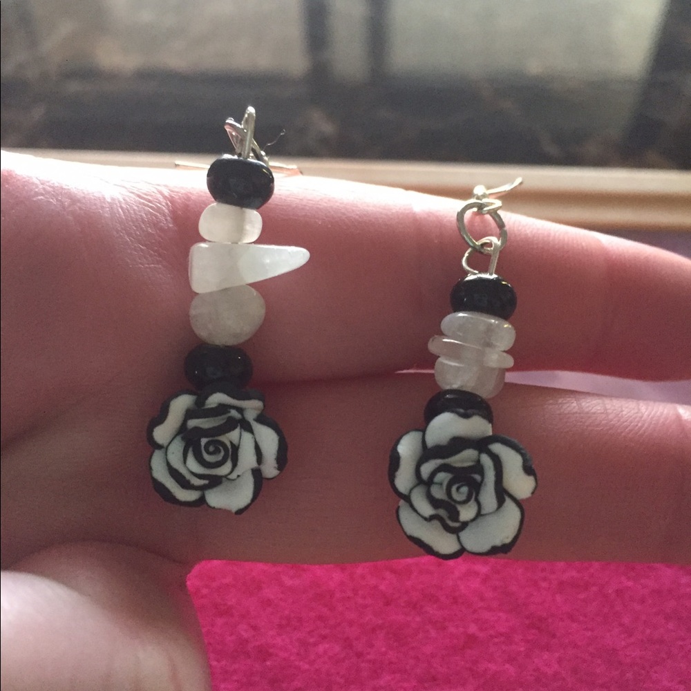 Moonstone and agate rose earrings.