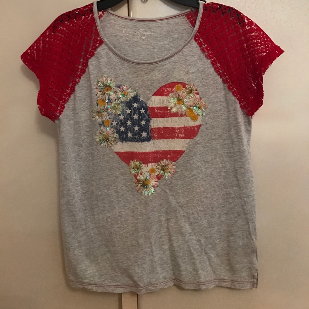 A cute top by Jessica Simpson